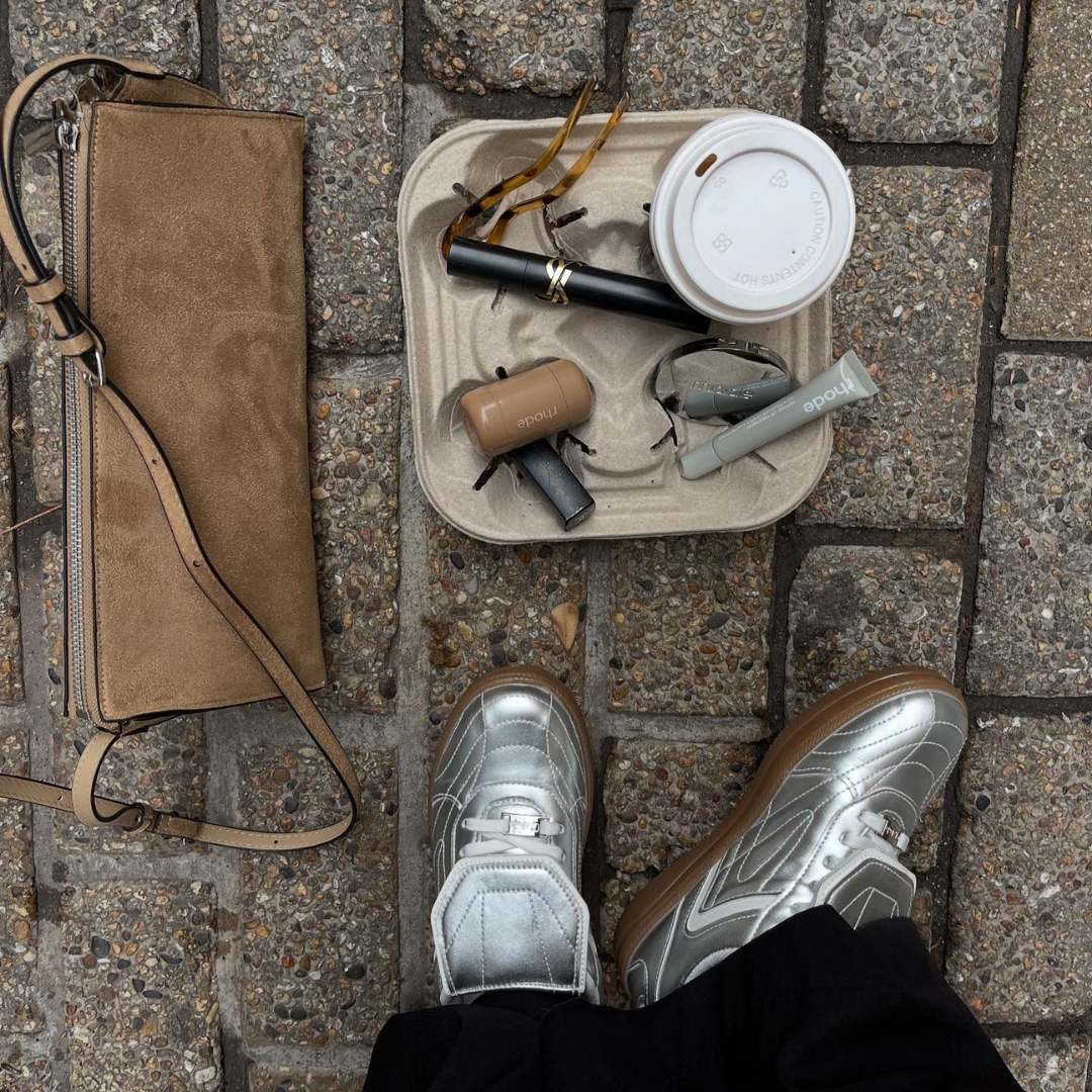 Zapatilla Mujer Chalada Aru-2 Plateado Urbano