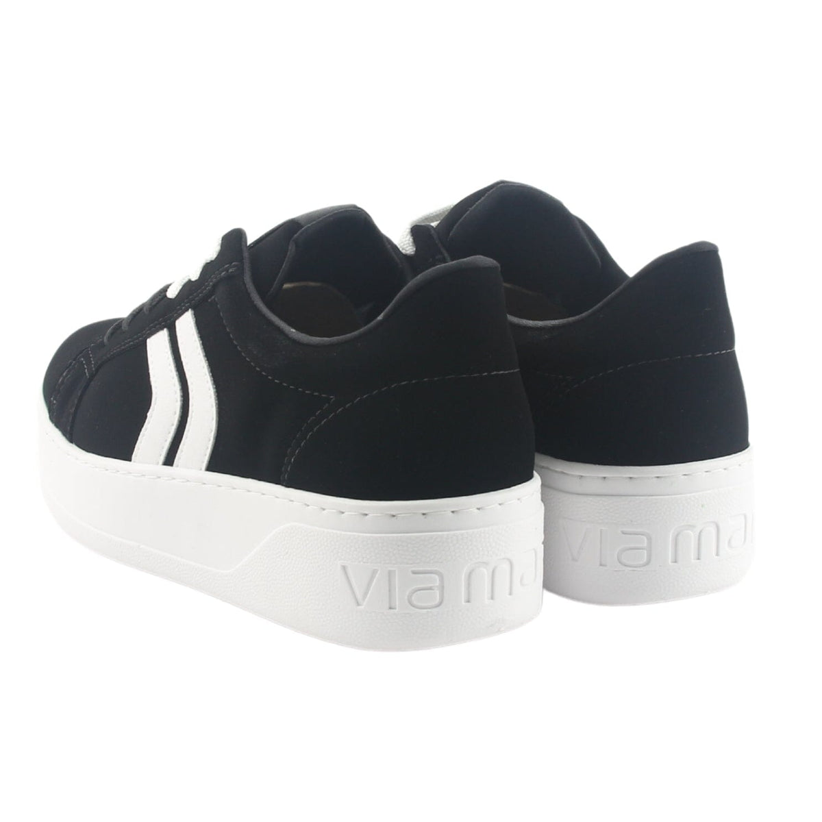 Zapatilla Via Marte Mujer 023-011-01 Negro Casual Zapatillas Via Marte 